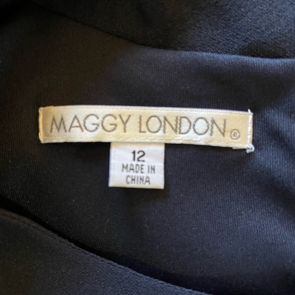 Maggy London Dress - Size 12 Navy & Coral - Picture 4 of 4